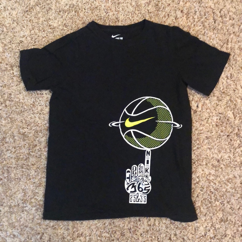 Boys Nike shirt